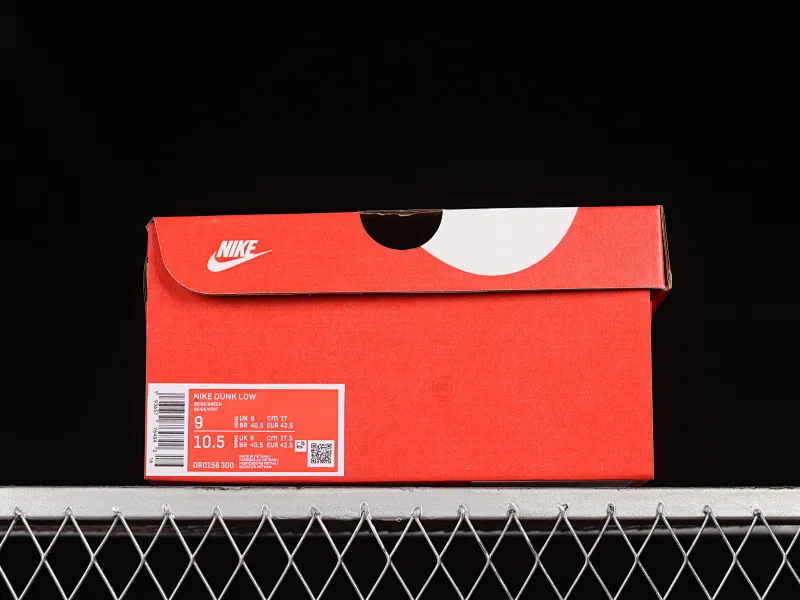 All categories Nk SB Dunk series Nk SB Dunk Low low-top sneakers F version Nk Dunk Low "Safari Swoosh" hunting style SB low-top sports and leisure sneakers DR0156-300